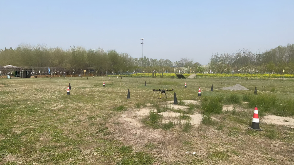 室外飞行训练场
